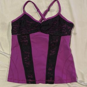Bebe sports top